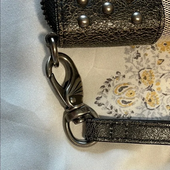 Harley-Davidson Tan & Brown Jacquard Wallet-Wristlet - Picture 8 of 10